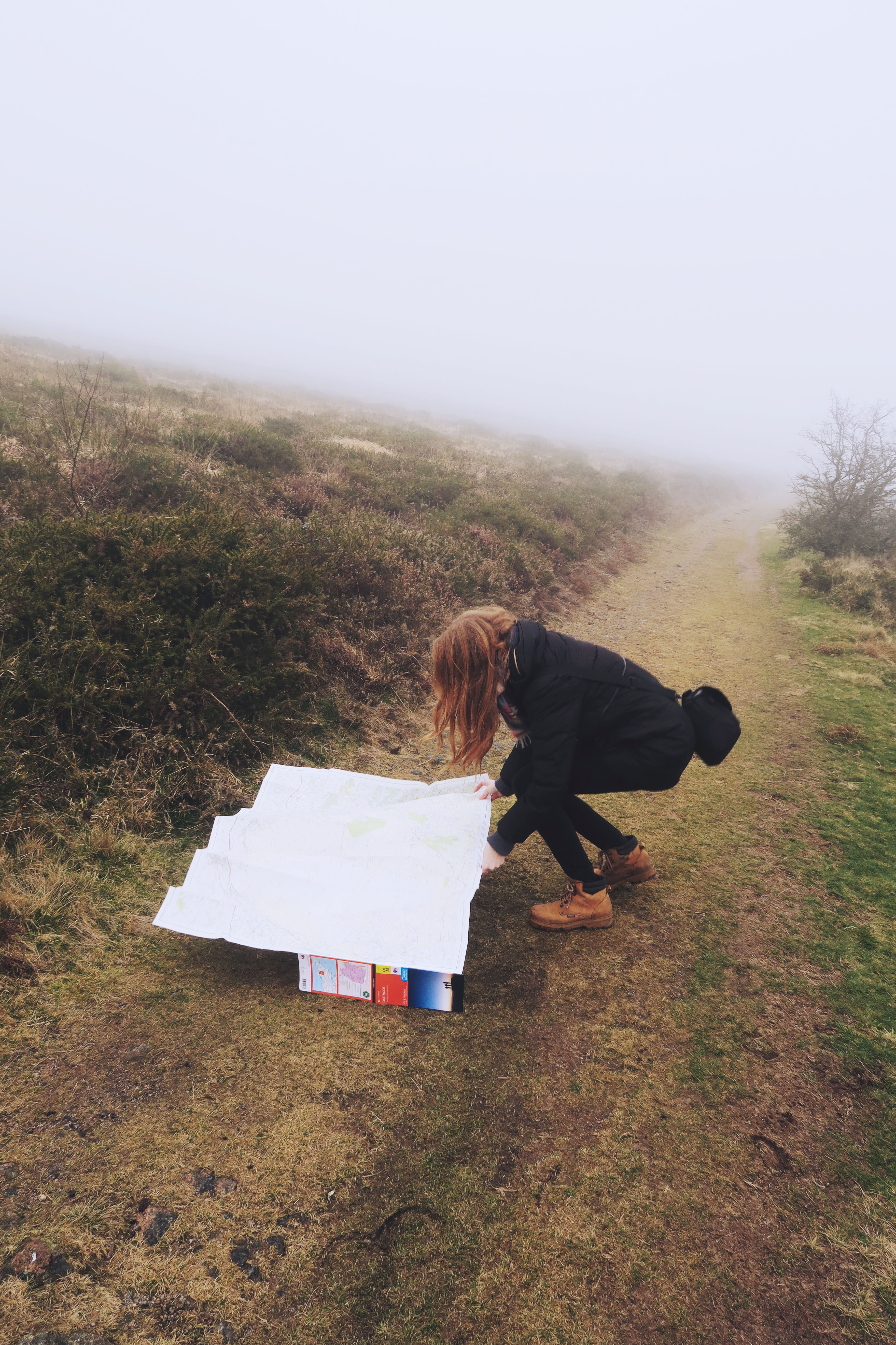 Struggling with the OS Map on a misty Dartmoor